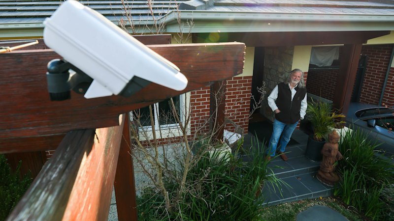 Bollards and bullet-proof glass: Melburnians go all-out to keep homes, cars safe