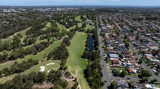 Carnarvon Golf Course in Lidcombe was earmarked for conversion into a cemetery.