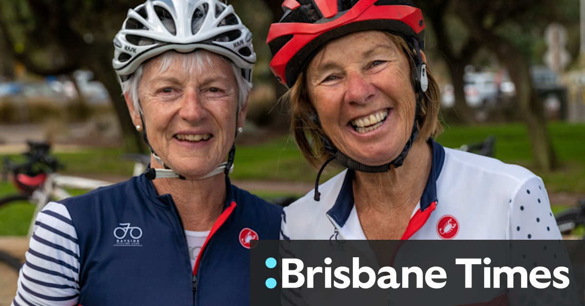 Female-only cycling clubs: the middle-aged women getting back on the bike - Vimarsana News