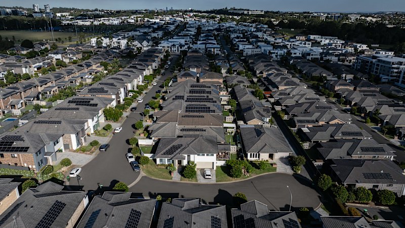 House price fall accelerates as rate rises and budget policies hit