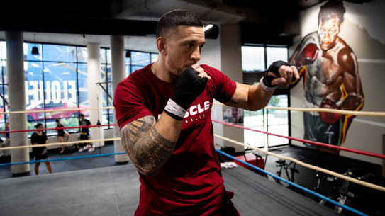 Sonny Bill Williams in training for his upcoming fight against Mark Hunt. 