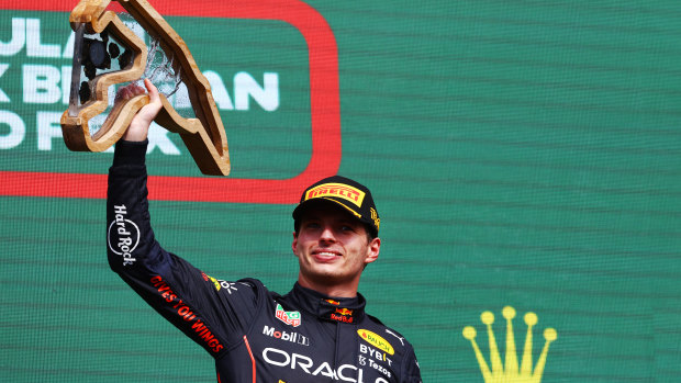Verstappen wins Belgian Grand Prix as Hamilton crashes out