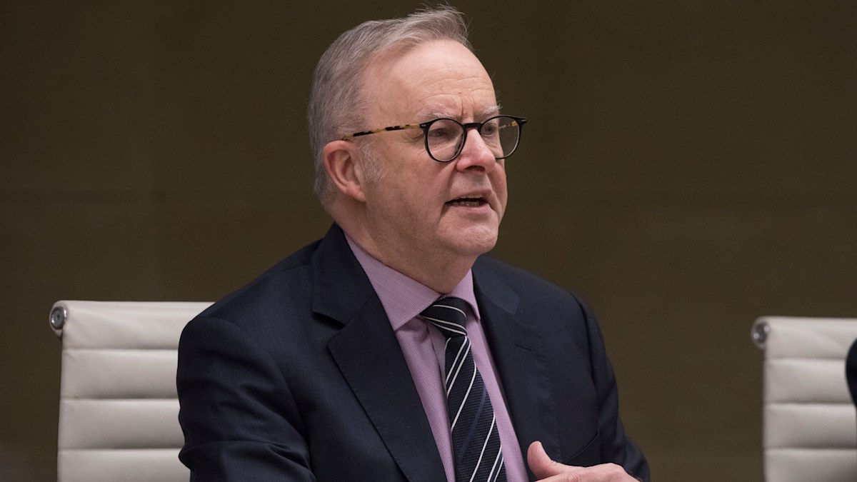 ‘Don’t believe everything’: PM denies reversing migration position