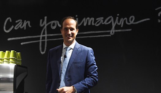 New CEO Francesco De Ferrari needs to shake up AMP's culture to protect its stability, and stem its value decline.