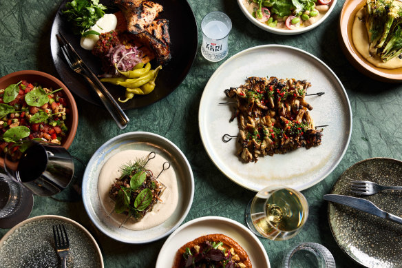 Maydanoz showcases Ottoman cuisine.
