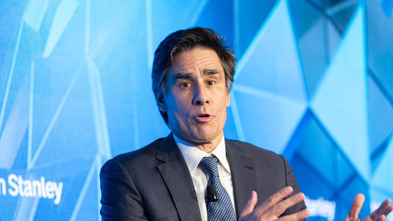 Perpetual raids ANZ's advice ranks as Bain Capital prepares to take keys