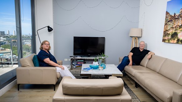 Gabriela Domicelj and her husband Derek Young had remarkably different Long COVID experiences.