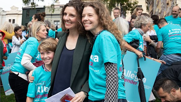 Independent Allegra Spender, left, kicks off her campaign for Wentworth with her sister, fashion designer Bianca Spender.
