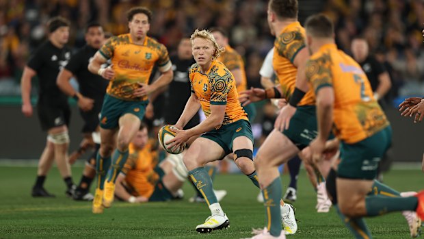 Carter Gordon playing for the Wallabies in 2023.