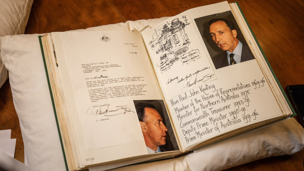 Paul Keating is one of many prime ministers in the collection. Here a scribbled diagram Keating passed to Jones while in a cabinet meeting. 