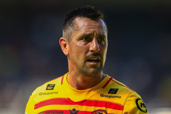 Mitchell Pearce plays for Catalonia Dragons in 2022.