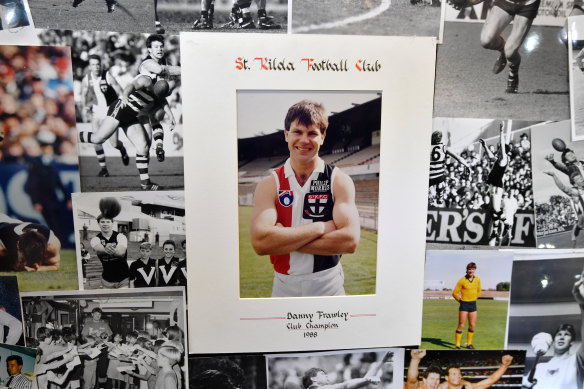 Tribute at Moorabbin for Frawley.