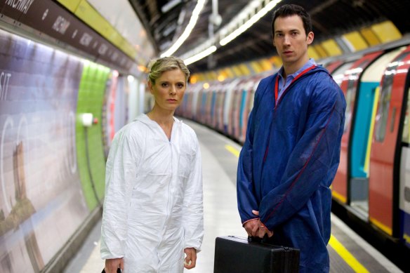 Emilia Fox and David Caves in a 2015 episode of Silent Witness. Their characters have now become engaged.