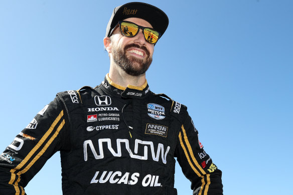 IndyCar drivers James Hinchcliffe (pictured) and Alexander Rossi have accepted a wildcard for Holden heavyweight Walkinshaw Andretti United for the Bathurst 1000. 
