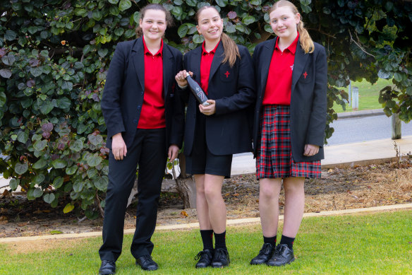 Perth school uniforms changing to meet the needs of girls