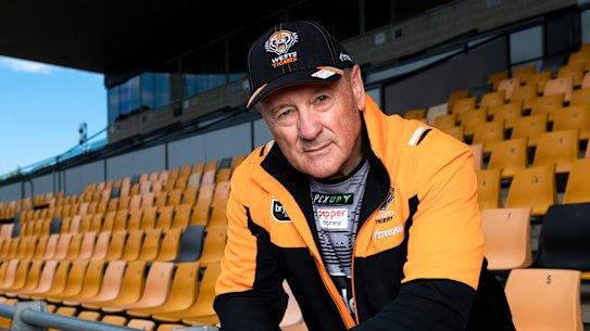Tim Sheens will coach his 250th game on Sunday when he makes a remarkable return to Wests Tigers at Leichhardt Oval.