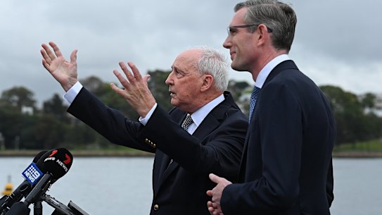 Former prime minister Paul Keating and NSW Premier Dominic Perrottet at Barangaroo.