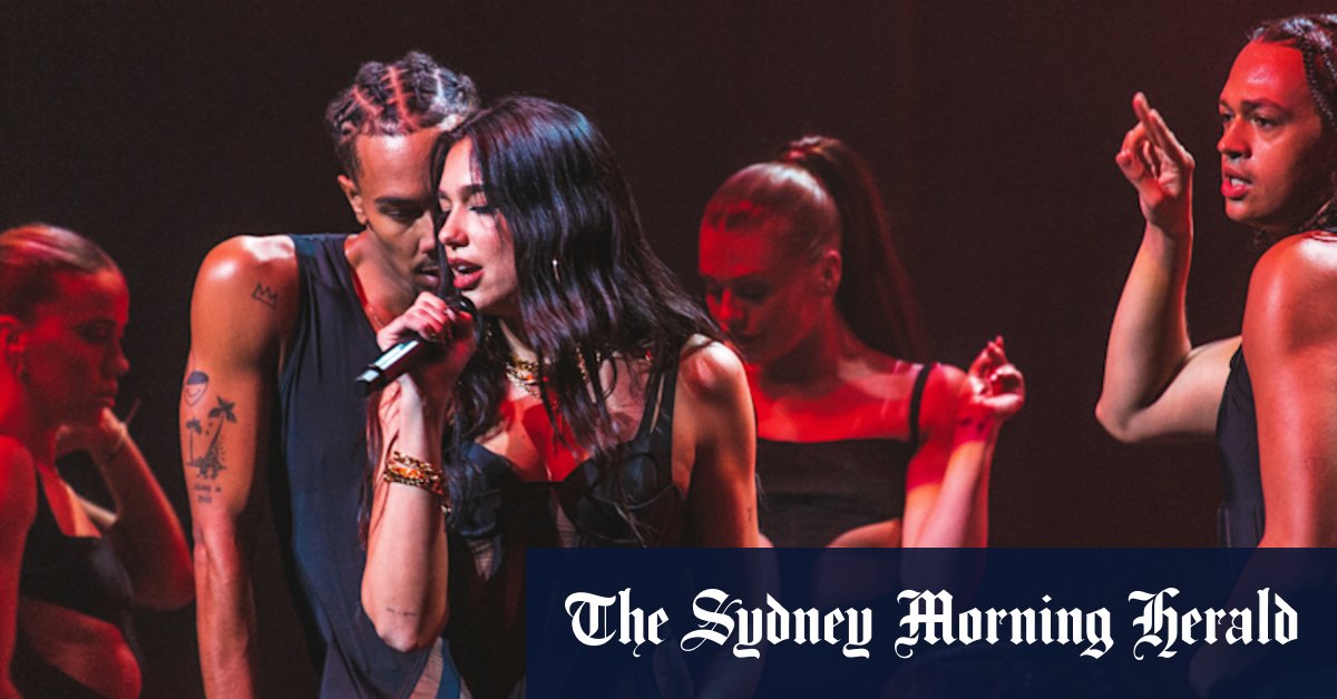 Dua Lipa's intimate performance at the Palais in Melbourne - Vimarsana News