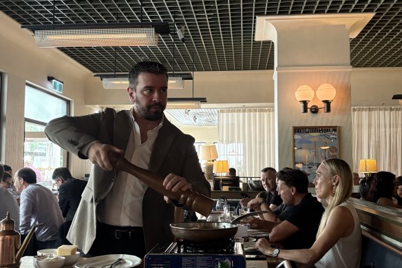 Allow Matteo Downtown to bring its culinary artistry direct to your table.