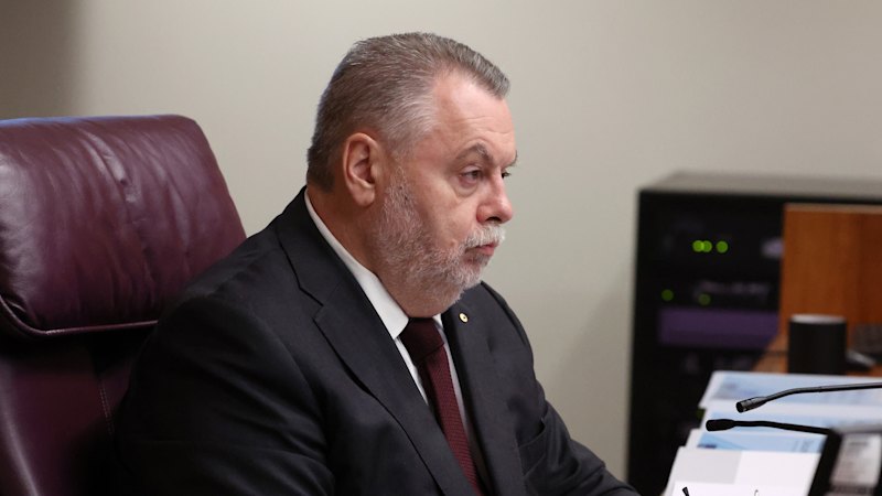 CFMEU inquiry gears up for public hearing rush to reporting deadline