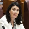 More than 900 parliamentary questions on health and aged care unanswered