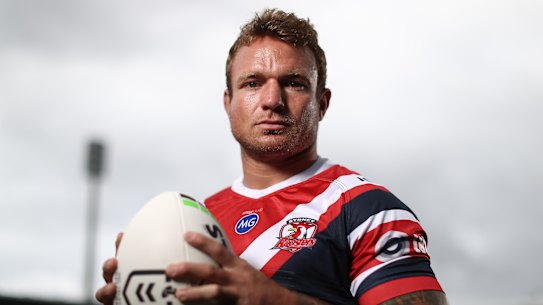 Jake Friend has begun telling his teammates that he will retire immediately from the NRL.