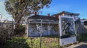 The house at 148 Ballantyne Street in Thornbury, which sold at auction for $1 million.