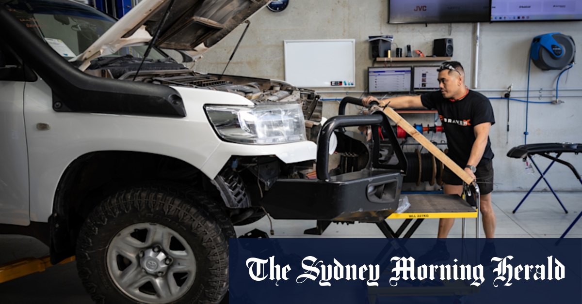 Why does western Sydney love big cars?