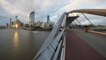 Victorians returning from holiday in Brisbane will no longer have to quarantine for 14 days under the new travel permit changes. 