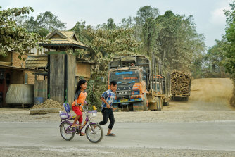 Villagers in Pemaluan are worried the new capital will threaten their way of life.