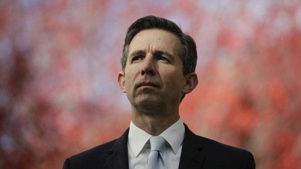 Trade Minister Simon Birmingham: "China should rule out any use of discriminatory actions against Australian cotton producers."