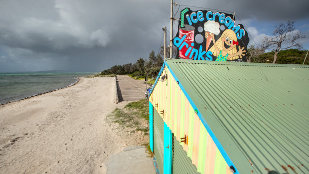 All quiet on the Rosebud foreshore as Melbourne and beyond brace for rough weather.