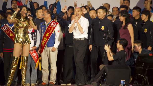 Han Kuo-yu, centre, Taiwan's 2020 presidential election candidate of the KMT or Nationalist Party, at  a campaign rally on Friday.