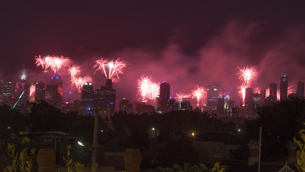 The 2018 midnight fireworks from Ruckers Hill in Northcote. 