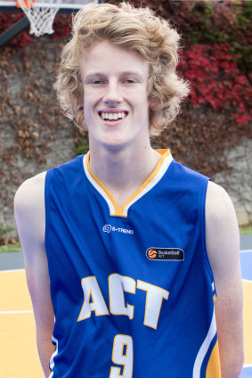 Alex Archer has been invited to Basketball Australia prospect camp.