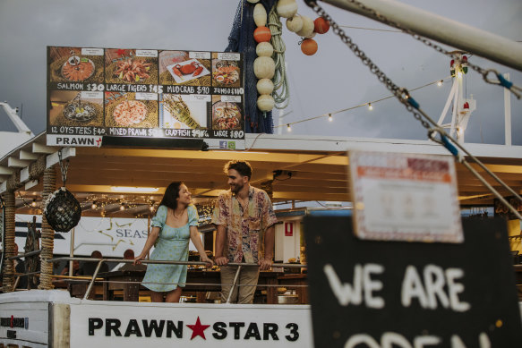 This quirky restaurant spread across multiple trawlers specialises in cold seafood platters.