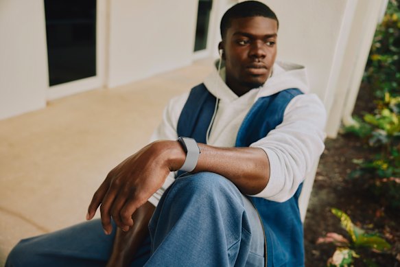 Las pulseras Whoop están diseñadas para usarse las 24 horas del día y recopilar pasivamente datos que la plataforma convierte en sugerencias e información.