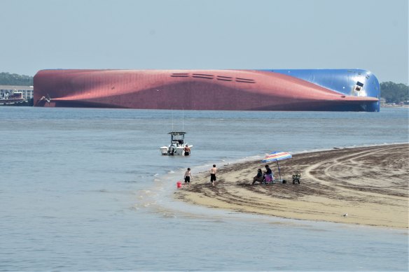 The US Coast Guard extracted the last of four crew members.