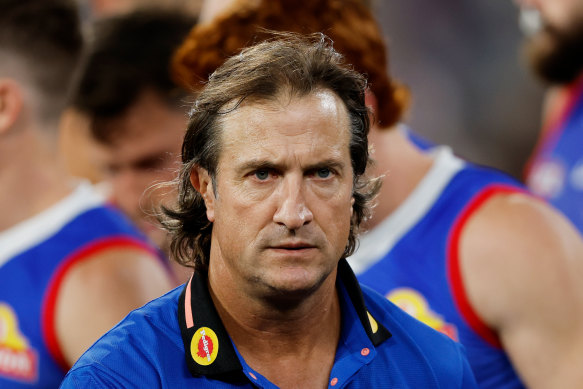 Bulldogs coach Luke Beveridge says coaches aren’t complaining about the stress of the job. They just need resources to manage staff. 