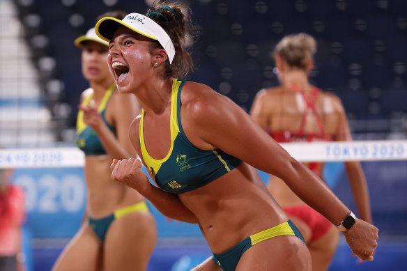 Australia’s Mariafe Artacho del Solar and Taliqua Clancy.