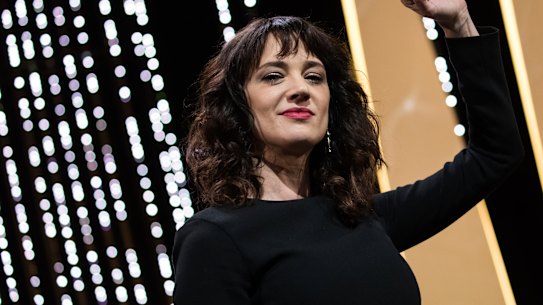 Asia Argento: #MeToo actress now admits to sex with underage boy