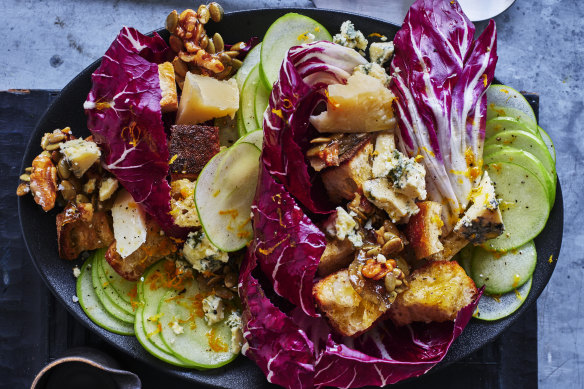 Winter salad with radicchio, green apple, candied nuts and blue cheese