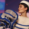 Giant sleeves are in vogue - unfortunately.