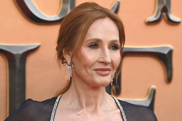 Harry Potter author J.K. Rowling was threatened on Twitter following attack on Salman Rushdie.