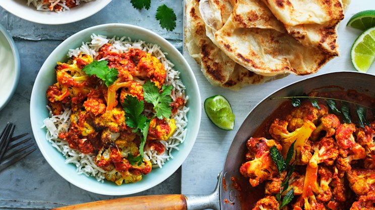 ‘Totally moreish’ roasted cauliflower curry-image