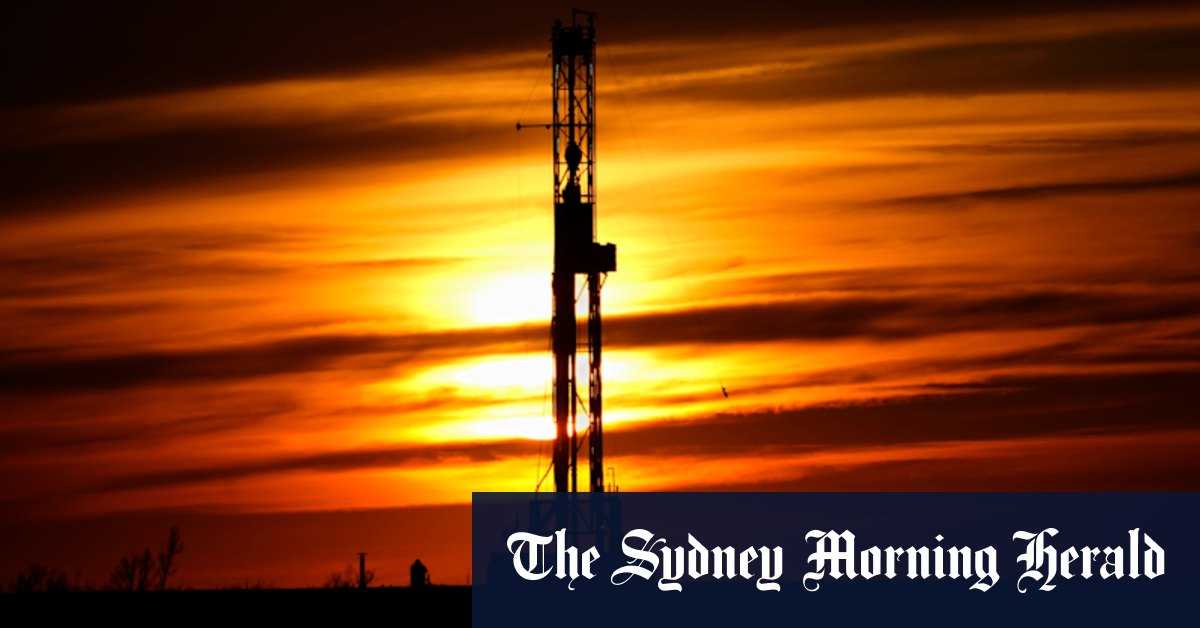 Why are oil prices falling while war rages in the Middle East