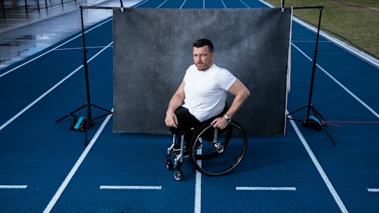 More people like 2019 Australian of the Year finalist Kurt Fearnley should be on television screens, Graeme Innes says. 