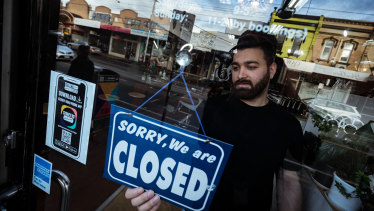 There have been calls for Victoria to adopt a NSW-style approach to managing the COVID-19 crisis and get businesses open again.