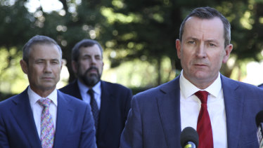 WA Premier Mark McGowan flanked by Health Minister Roger Cook and Chief Health Officer Andy Robertson. 