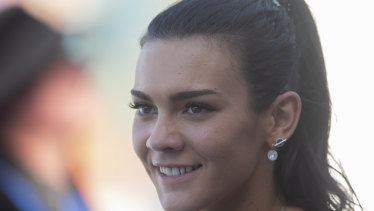Athletics Championships 2019 Catriona Bisset Wins 800m After Sally Pearson Withdraws
